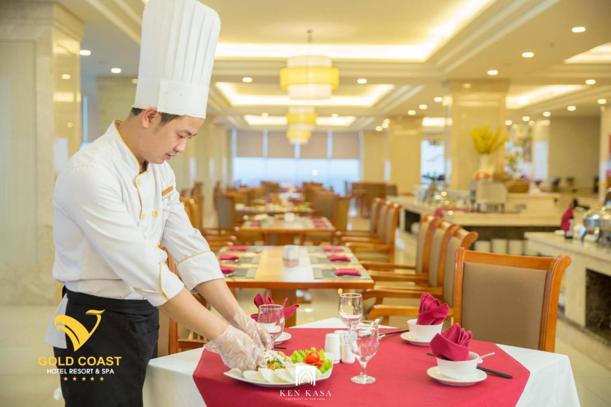 Nhà hàng tại Gold Coast Hotel Resort & Spa